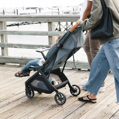 UPPAbaby Minu V3 Stroller James Charcoal Carbon Frame Black Leather